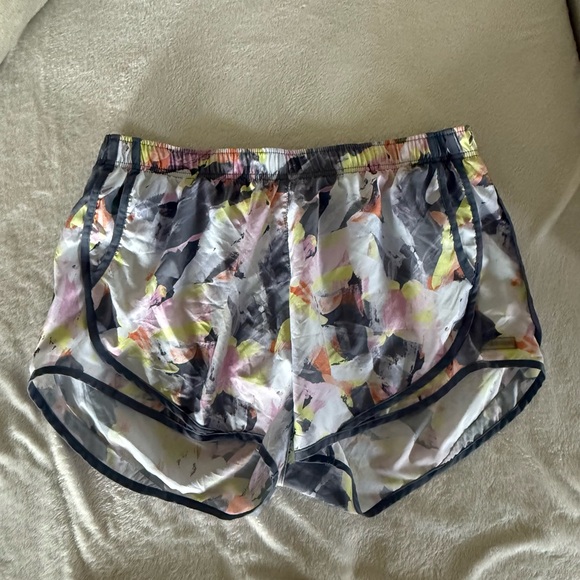 Calvin Klein Multicolor Athletic Shorts - Picture 1 of 5
